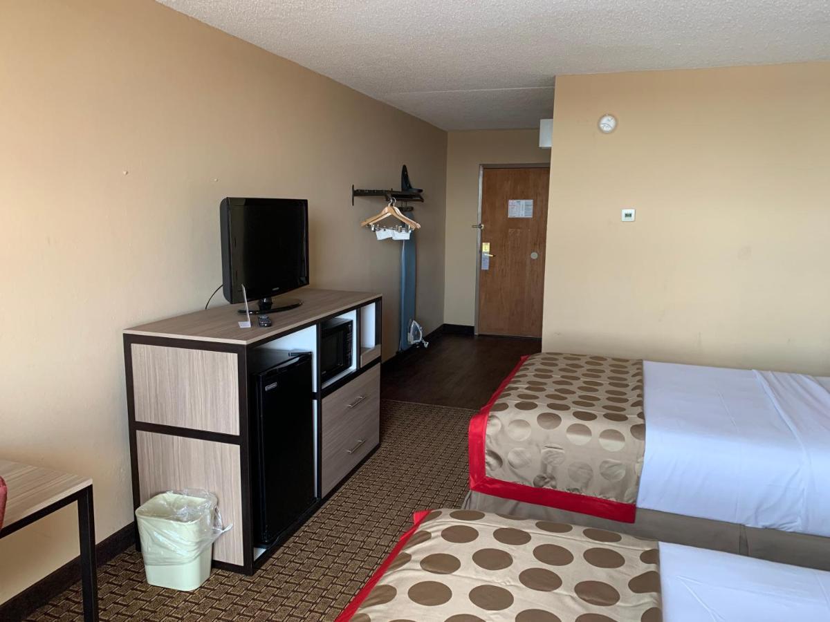 Ramada By Wyndham West Atlantic City Egg Harbor Township Zewnętrze zdjęcie