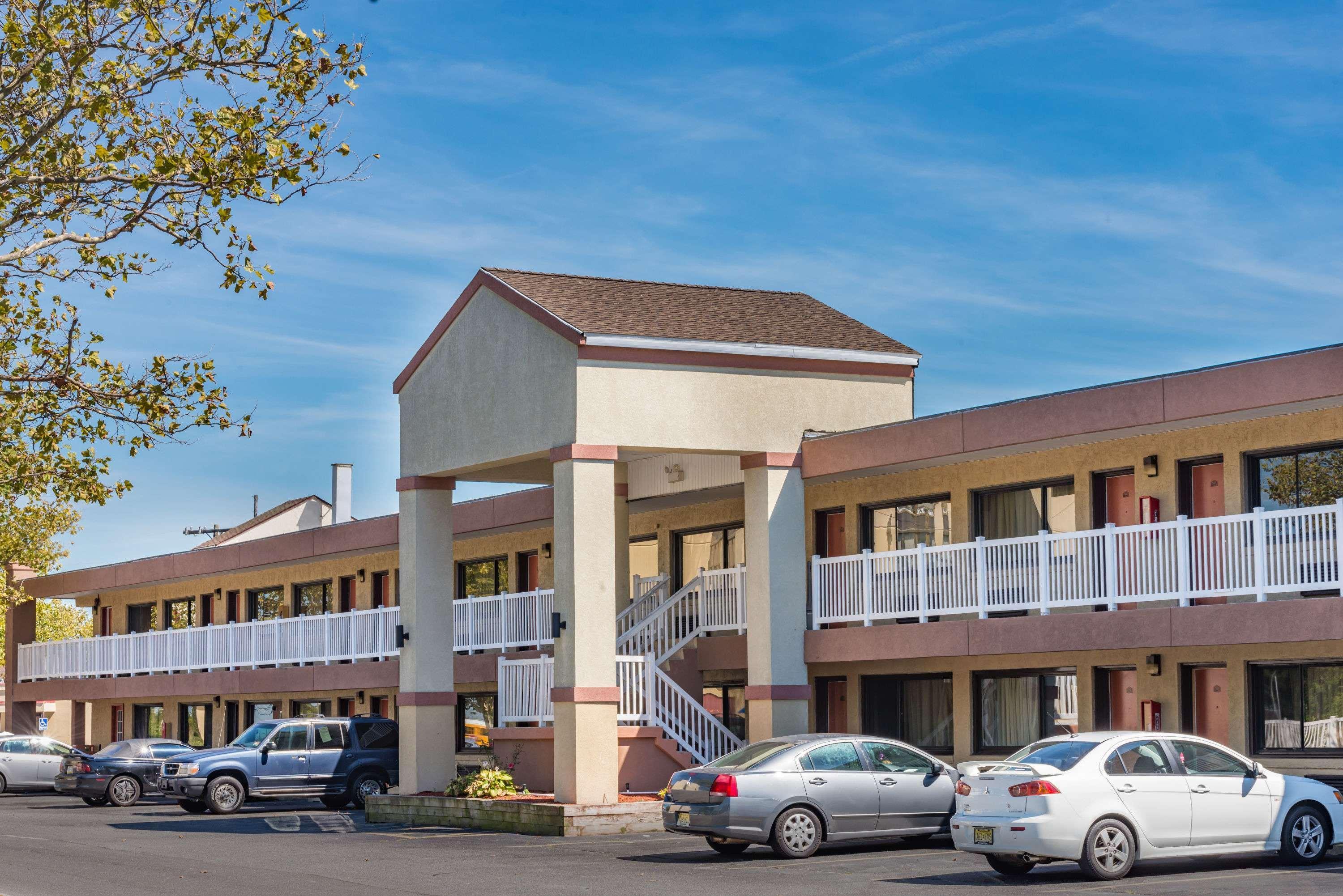 Ramada By Wyndham West Atlantic City Egg Harbor Township Zewnętrze zdjęcie