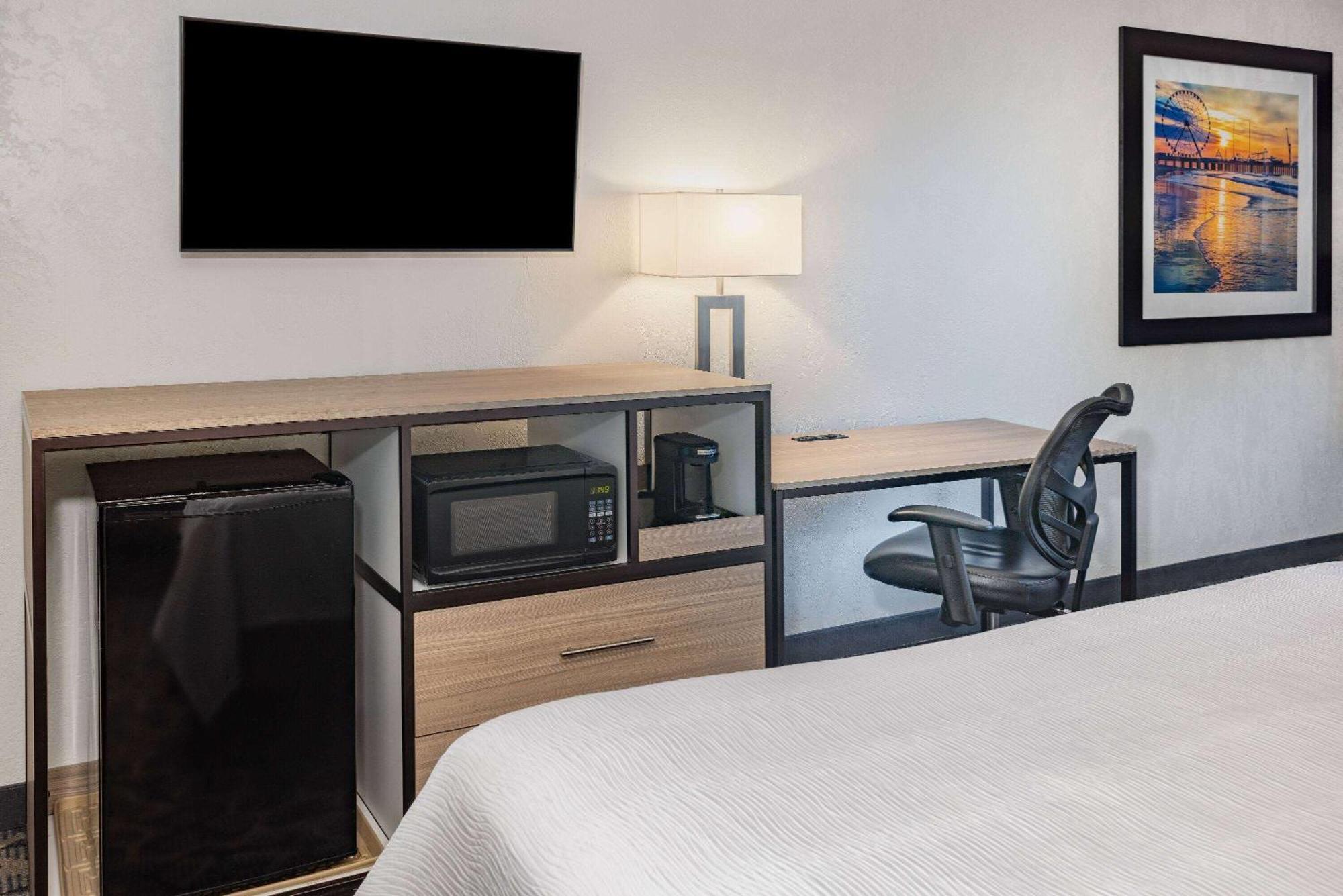 Ramada By Wyndham West Atlantic City Egg Harbor Township Zewnętrze zdjęcie
