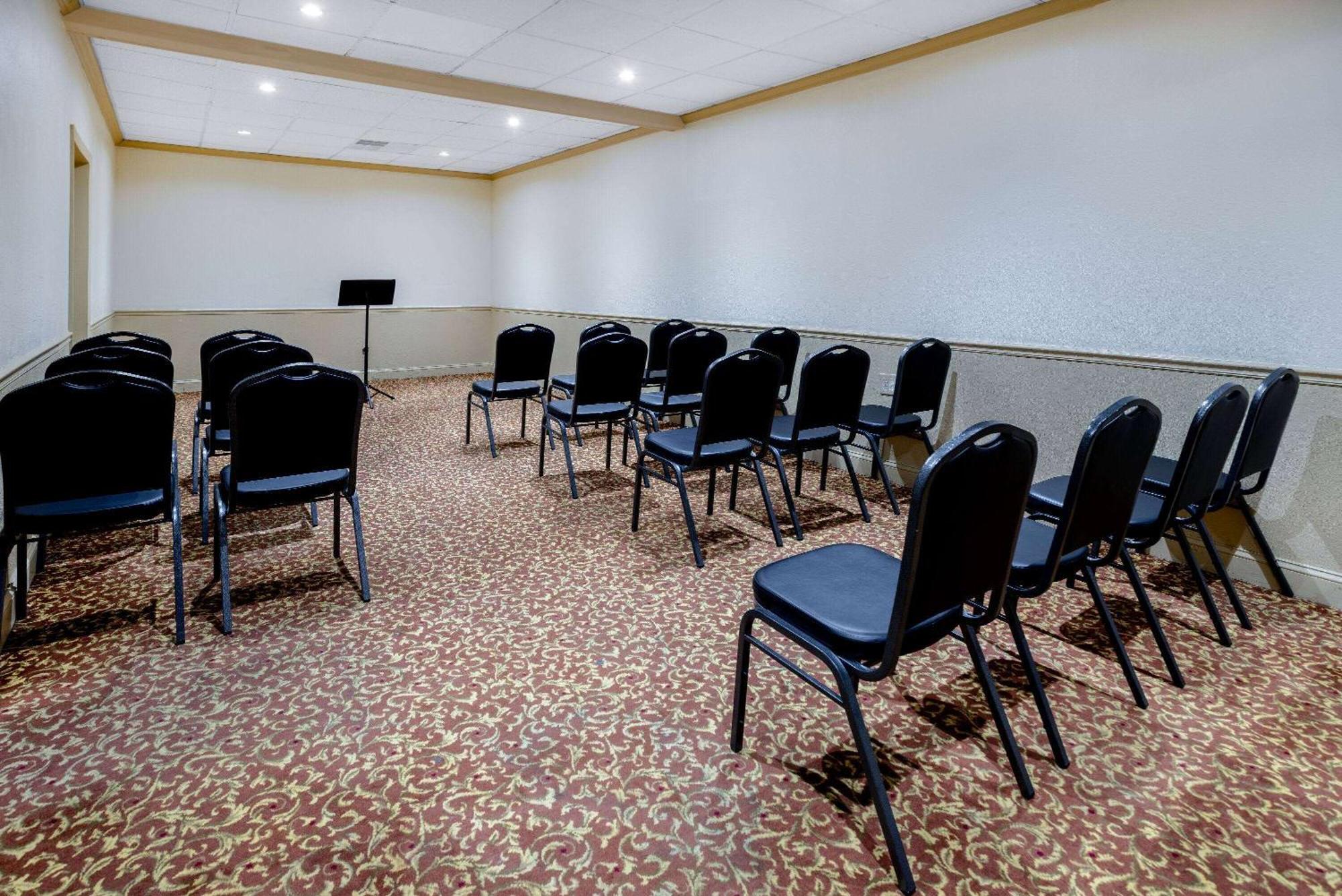 Ramada By Wyndham West Atlantic City Egg Harbor Township Zewnętrze zdjęcie